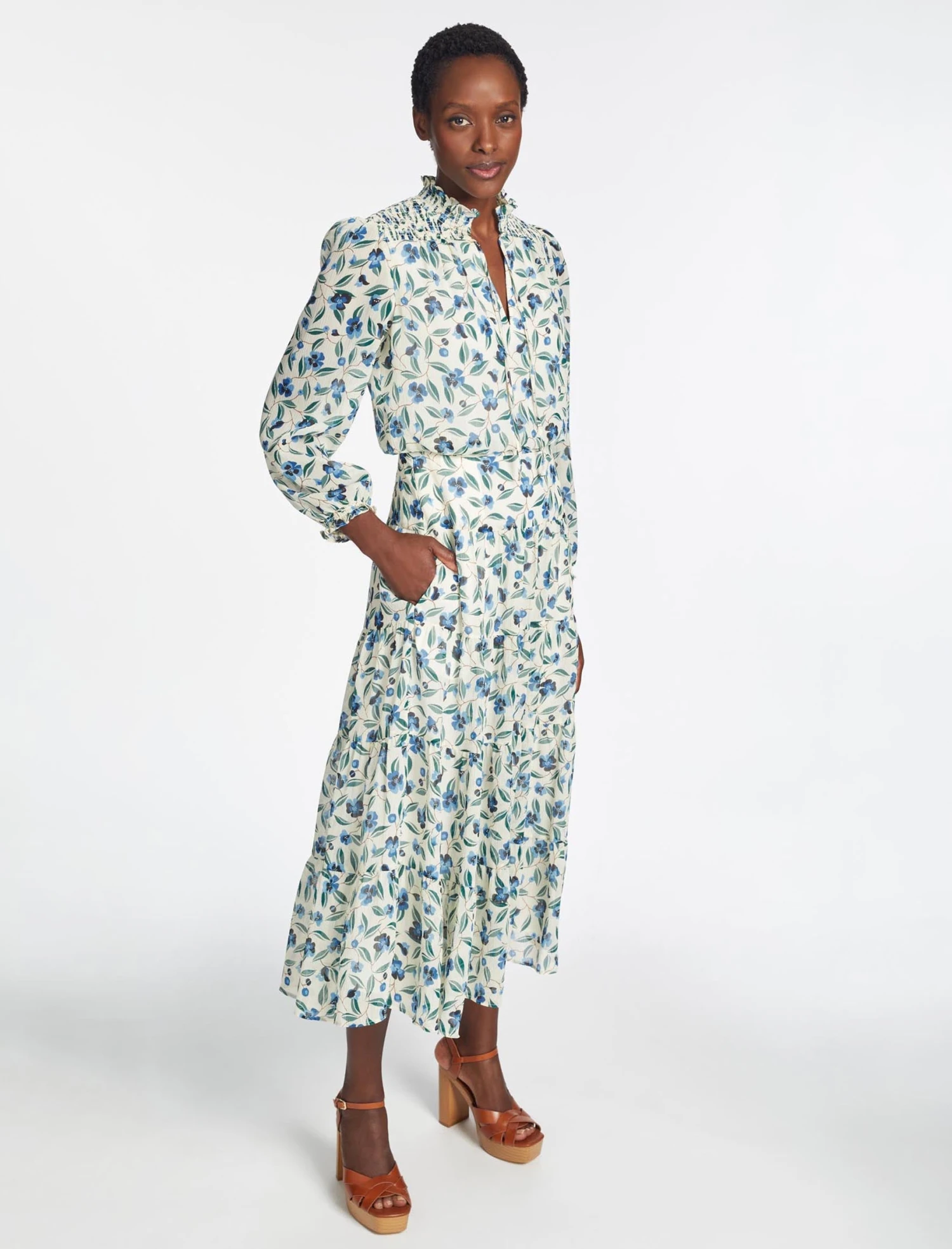 Zoe Maxi Dress - Cream Blue Deco Floral Print 6 Zoe Maxi Dress - Cream Blue Deco Floral Print - Image 4