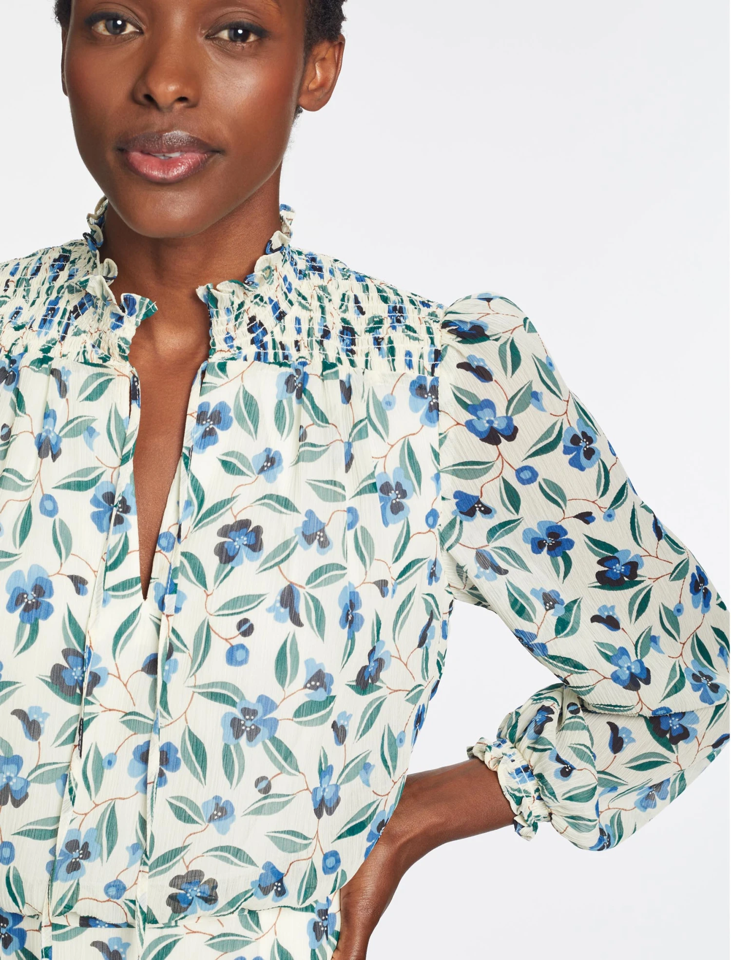 Zoe Maxi Dress - Cream Blue Deco Floral Print 7 Zoe Maxi Dress - Cream Blue Deco Floral Print - Image 5