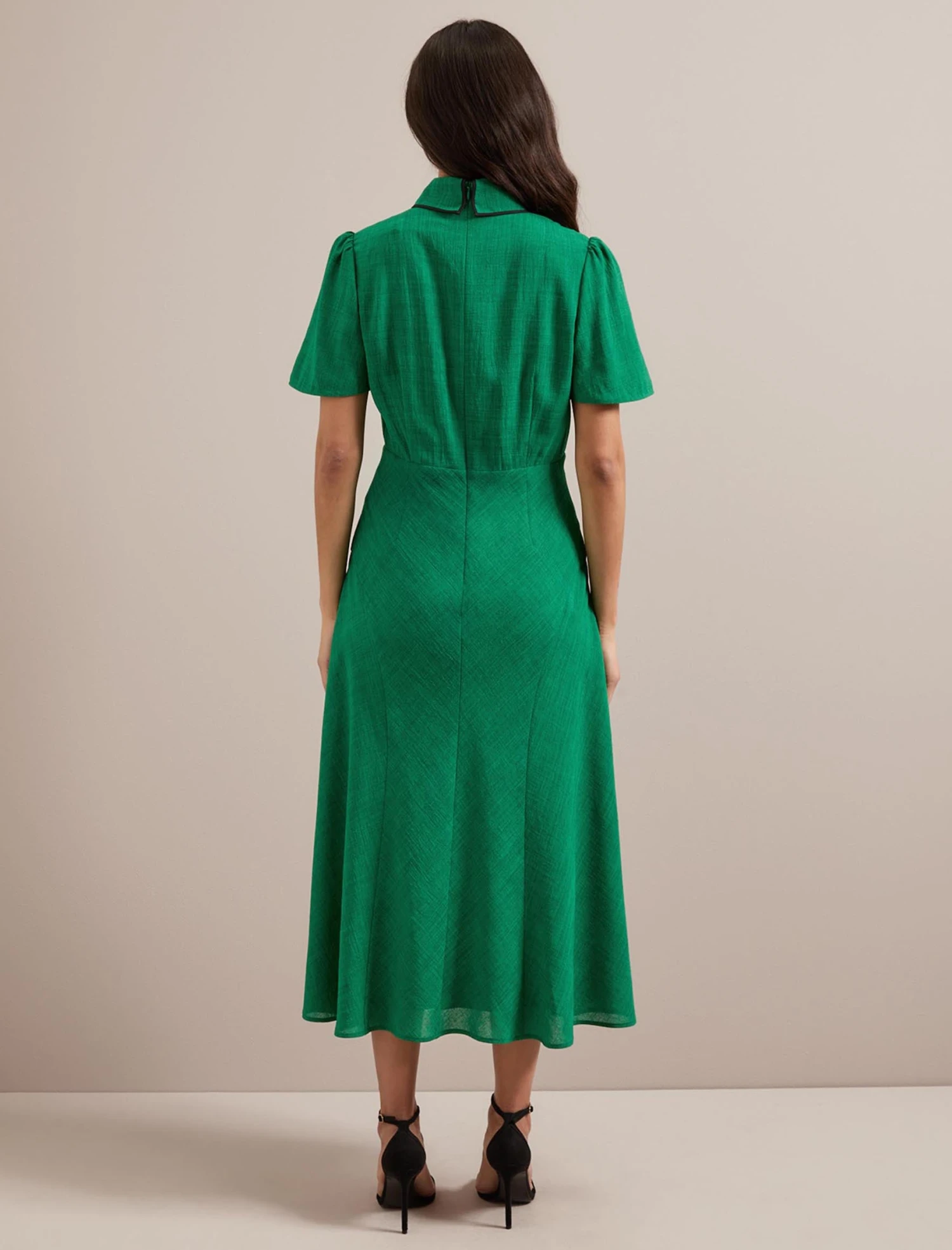 Reya Techni Voile Midi Dress - Emerald Green 11 Reya Techni Voile Midi Dress - Emerald Green - Image 9