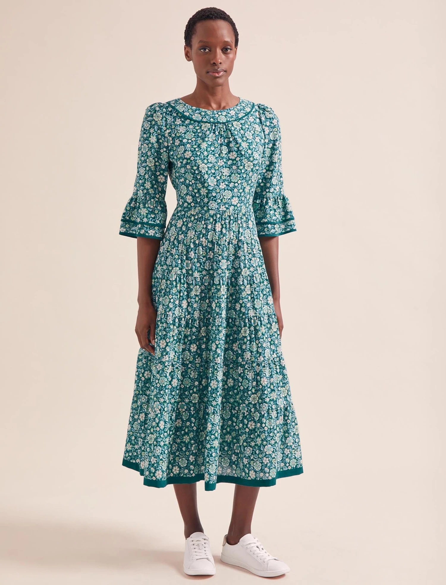 Elodie Cotton Blend Maxi Dress - Green Ditsy Carnation Print 3 Elodie Cotton Blend Maxi Dress - Green Ditsy Carnation Print
