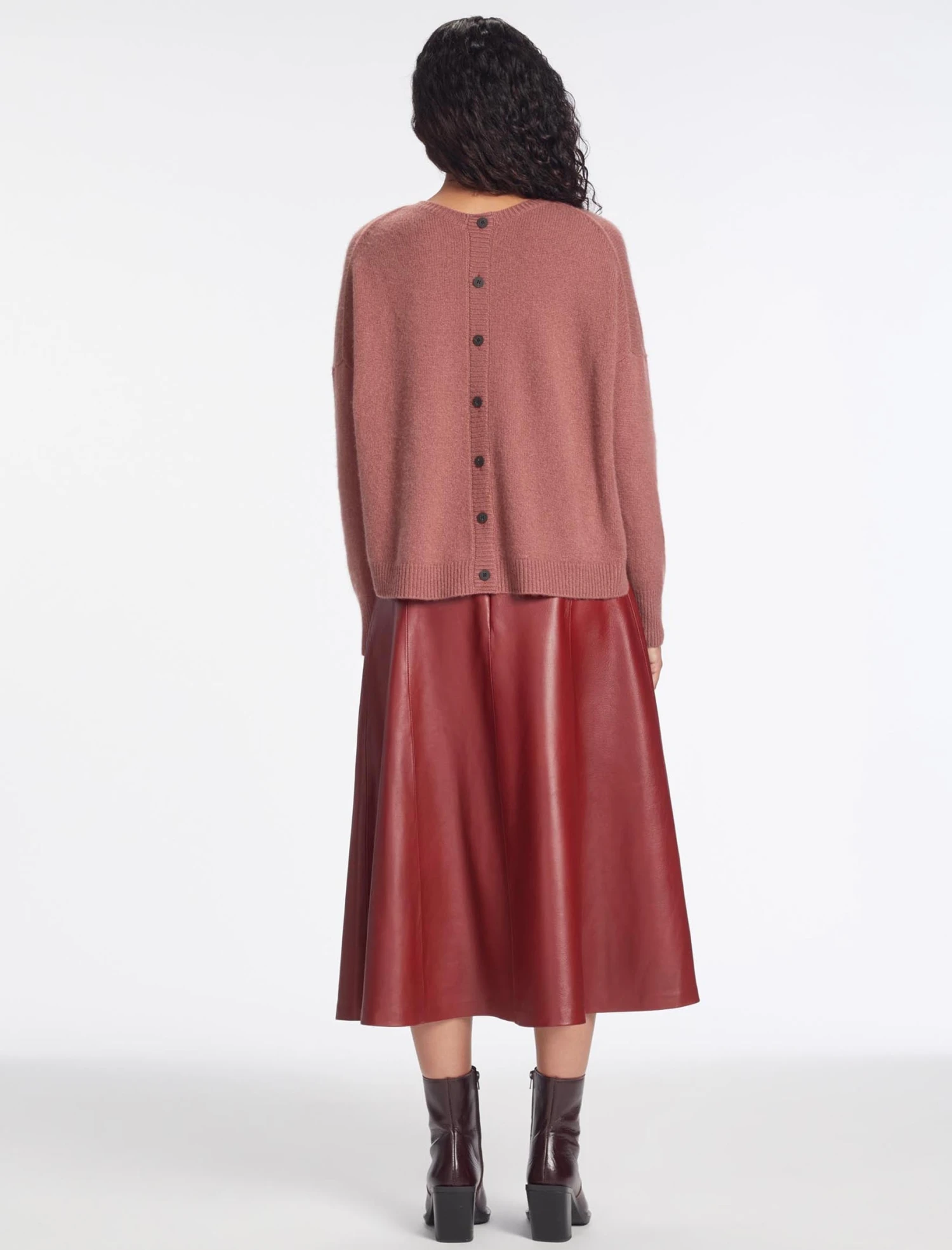 Lainey Cashmere Jumper - Dark Rose 8 Lainey Cashmere Jumper - Dark Rose - Image 6