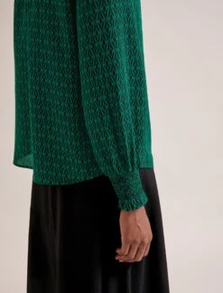 Bay Blouse - Green Black Trellis Print -Cefinn Clothing Store SP24 B155 BAY GREENBLACKTRELLISHPRINT LS 2237