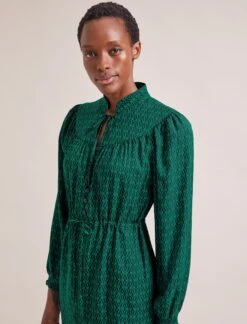 Zahra Midi Dress - Green Black Trellis Print -Cefinn Clothing Store SP24 D615 ZAHRA GREENBLACKTRELLISPRINT LS 1874