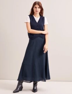 Wesley Cashmere Blend V Neck Waistcoat - Navy -Cefinn Clothing Store SP24 K82 WESLEY NAVY LS 0827