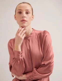 Bailey Silk Satin Shirt - Blush -Cefinn Clothing Store SP24 S89 BAILEY BLUSH LS 19099