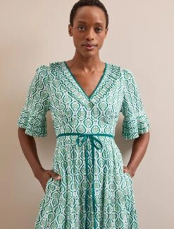 Cordelia Cotton Blend Maxi Dress - White Green Tudor Rose Print -Cefinn Clothing Store SU24 D543 CORDELIA WHITEGREENTUDORPRINT LS 5971