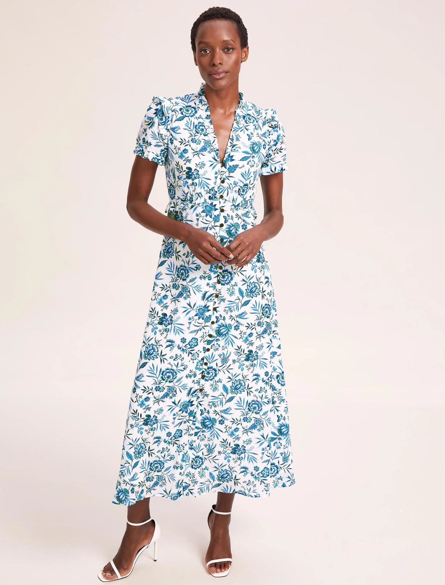 Liliana Cotton Blend Maxi Dress - White Blue Palm Floral 5 Liliana Cotton Blend Maxi Dress - White Blue Palm Floral - Image 3