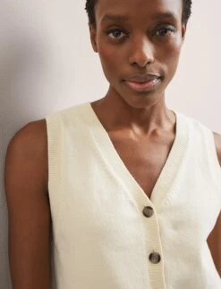 Wesley Cotton Blend V Neck Waistcoat - Cream 10 Wesley Cotton Blend V Neck Waistcoat - Cream -Cefinn Clothing Store SU24 K176 WESLEY CREAM LS 2576