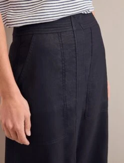 Safia Techni Linen Midi Skirt - Navy -Cefinn Clothing Store SU24 SK190 SAFIA NAVY LS 25027