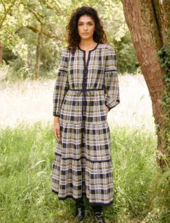 Katie Organic Cotton Seersucker Maxi Dress - Navy Yellow -Cefinn Clothing Store katie sis c0aecd1e 7cf8 4697 b523 effb9fe50de5